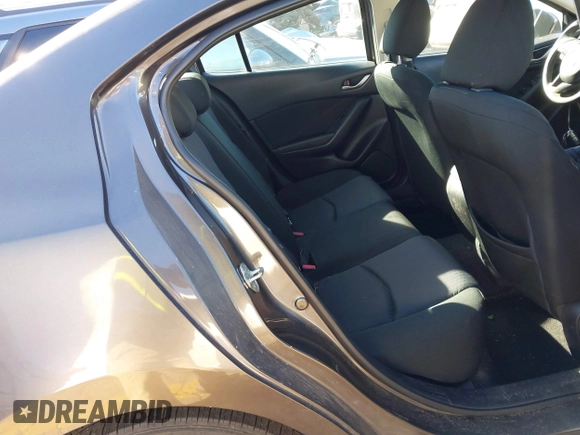 2015 Mazda 3 i Sport with VIN 3MZBM1U75FM124634, listed as a IAAI auction lot 41734761 with 111,597 mi miles and . Bid and sale history available at carsss.com. Image 8.