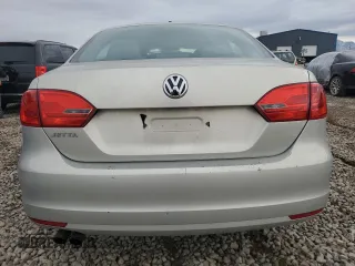 2011 Volkswagen Jetta Sedan S with VIN 3VW2K7AJ4BM086803, listed as a Copart auction lot 84298714 with 189,687 mi miles and Salvage Title. Bid and sale history available at carsss.com. Image 6.