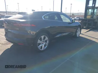 2019 Jaguar I-PACE S with VIN SADHB2S10K1F73676, listed as a IAAI auction lot 41490439 with 27,533 mi miles. Bid and sale history available at carsss.com. Image 4.