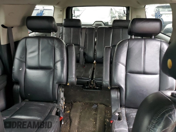 2008 GMC Yukon XL z VIN 1GKFK66858J167629, wystawiony jako Copart lot #50407075 z przebiegiem 182 832 mil mil oraz Szkoda całkowita • Salvage title. Historia ofert i sprzedaży dostępna na DreamBid. Obrazek 10.