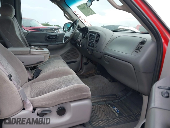 2001 Ford F-150 XL с VIN 1FTRX17W41NA73346, выставлен на аукционе IAAI как лот 42295439 с пробегом Не указан миль и . История ставок и продаж доступна на DreamBid. Изображение 5.