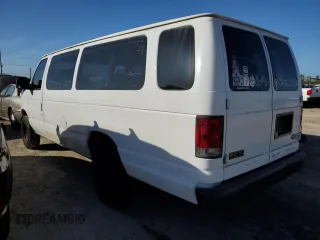2003 Ford Econoline Passenger XL with VIN 1FBSS31L53HA97994, listed as a Copart auction lot 75917334 with 167,524 mi miles and Non Repairable. Bid and sale history available at DreamBid. Image 2.