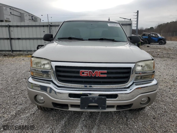 2006 GMC Sierra 1500 SLT with VIN 2GTEK13T461169155, listed as a Copart auction lot 43598585 with 205,608 mi miles and Salvage Title. Bid and sale history available at carsss.com. Image 5.
