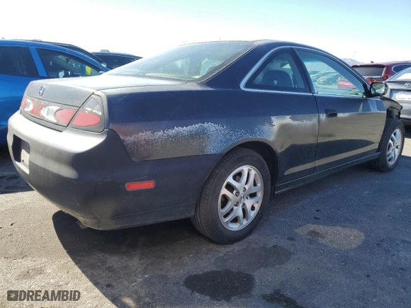 2001 Honda Accord Cpe EX w/Leather with VIN 1HGCG22511A005024, listed as a Copart auction lot 50484235 with 254,832 mi miles and Salvage Title. Bid and sale history available at carsss.com. Image 3.