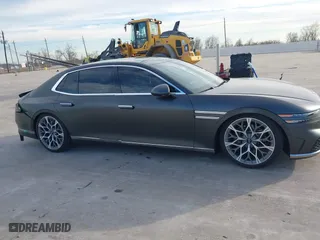2024 Genesis G90 e-SC with VIN KMTFC4SD3RU038046, listed as a IAAI auction lot 41358780 with 3,499 mi miles. Bid and sale history available at carsss.com. Image 13.