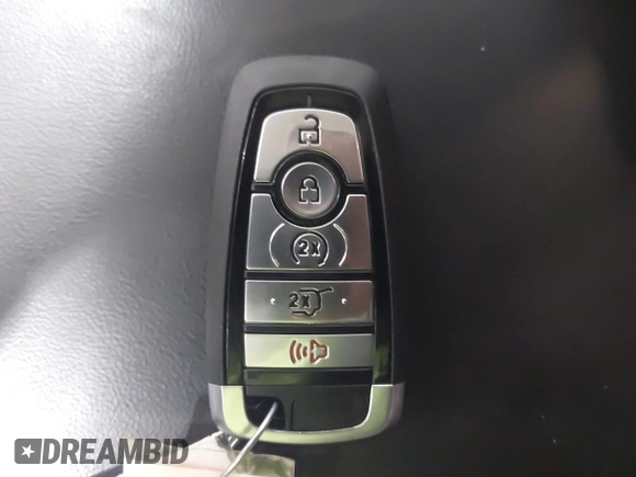 2023 Ford Explorer XLT с VIN 1FMSK8DH8PGC42744, выставлен на аукционе IAAI как лот 42436176 с пробегом 11 840 миль миль и . История ставок и продаж доступна на DreamBid. Изображение 11.