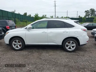 2012 Lexus RX 350 z VIN JTJBK1BA8C2447129, wystawiony jako IAAI lot #42521619 z przebiegiem Nie podano mil oraz . Historia ofert i sprzedaży dostępna na DreamBid. Obrazek 13.