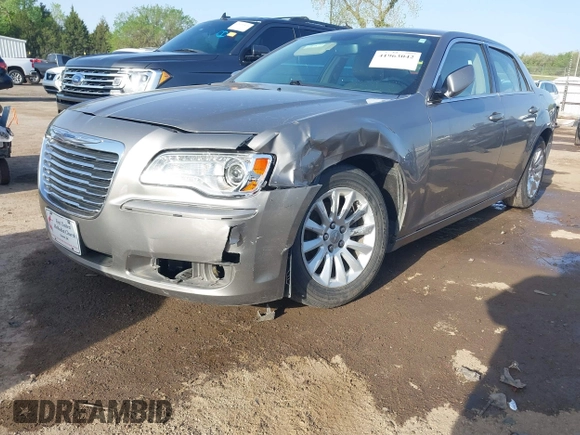 2014 Chrysler 300 with VIN 2C3CCAAG4EH159911, listed as a IAAI auction lot 41963042 with 105,972 mi miles and . Bid and sale history available at DreamBid. Image 17.