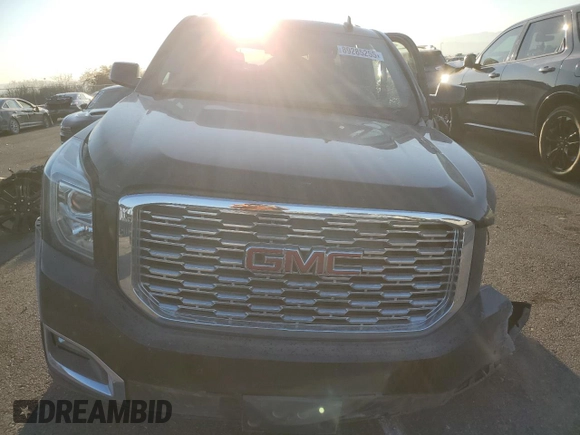 2020 GMC Yukon XL Denali with VIN 1GKS2HKJ8LR203469, listed as a Copart auction lot 89285255 with 0 mi miles and Salvage Title. Bid and sale history available at carsss.com. Image 5.