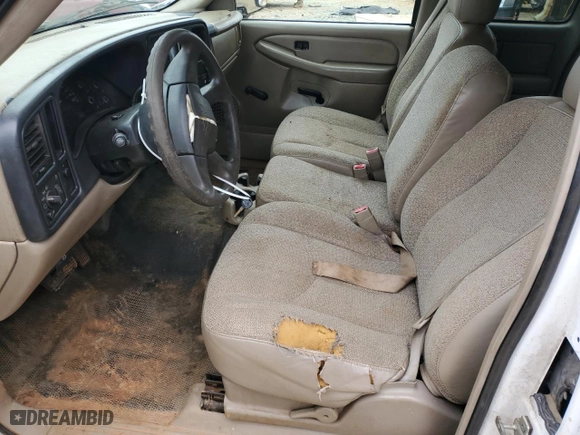 2004 Chevrolet Silverado 1500 Work Truck with VIN 1GCEC19X94Z281980, listed as a Copart auction lot 87380894 with 325,325 mi miles and Salvage Title. Bid and sale history available at carsss.com. Image 7.