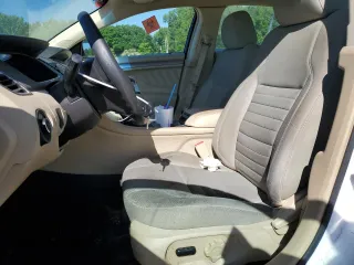 2016 Ford Taurus SE с VIN 1FAHP2D86GG106860, выставлен на аукционе Copart как лот 55793475 с пробегом 109 015 миль миль и Списание • Salvage title. История ставок и продаж доступна на DreamBid. Изображение 7.