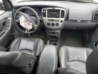 2003 Mazda Tribute ES with VIN 4F2CZ06193KM25468, listed as a Copart auction lot 59879914 with 214,393 mi miles and Salvage Title. Bid and sale history available at carsss.com. Image 8.