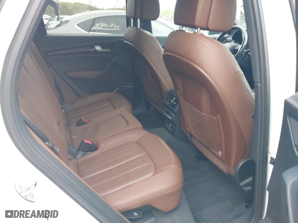 2018 Audi Q5 Premium with VIN WA1ANAFY8J2024488, listed as a IAAI auction lot 41966257 with 110,349 mi miles. Bid and sale history available at carsss.com. Image 8.