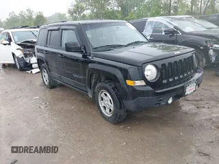 2017 Jeep Patriot Sport z VIN 1C4NJRBB7HD208399, wystawiony jako IAAI lot #42419851 z przebiegiem 102 785 mil mil oraz . Historia ofert i sprzedaży dostępna na DreamBid. Obrazek 1.