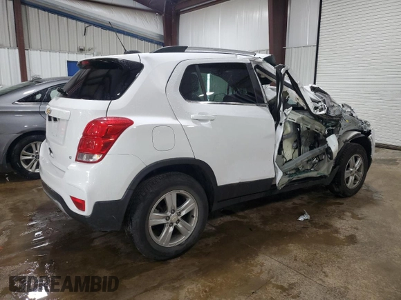 2020 Chevrolet Trax LT with VIN 3GNCJPSB3LL116180, listed as a Copart auction lot 57795485 with 52,576 mi miles and Salvage title. Bid and sale history available at DreamBid. Image 3.