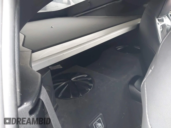 2021 Toyota Supra 2.0 with VIN WZ1DB2C07MW042723, listed as a IAAI auction lot 42635977 with 54,011 mi miles and . Bid and sale history available at DreamBid. Image 8.