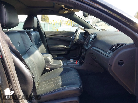 2016 Chrysler 300 with VIN 2C3CCAGG7GH349308, listed as a IAAI auction lot 41701646 with 122,948 mi miles. Bid and sale history available at carsss.com. Image 5.