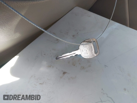 2004 Chevrolet Suburban LT with VIN 1GNFK16T04J251796, listed as a IAAI auction lot 41691891 with 237,489 mi miles and . Bid and sale history available at DreamBid. Image 11.