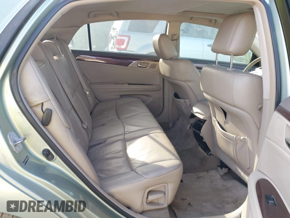 2010 Toyota Avalon XL with VIN 4T1BK3DB9AU354427, listed as a IAAI auction lot 41614018 with Not Provided miles and . Bid and sale history available at carsss.com. Image 8.