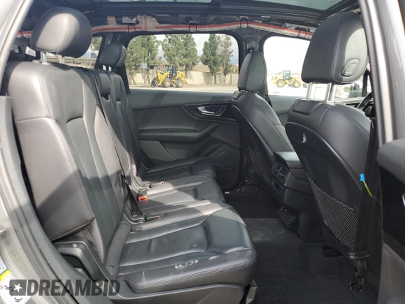 2017 Audi Q7 Premium Plus with VIN WA1LAAF78HD027417, listed as a Copart auction lot 50961825 with 122,053 mi miles and Salvage Title. Bid and sale history available at carsss.com. Image 11.