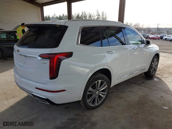 2020 Cadillac XT6 FWD Premium Luxury with VIN 1GYKPCRS3LZ137180, listed as a IAAI auction lot 41680583 with 68,937 mi miles. Bid and sale history available at carsss.com. Image 4.