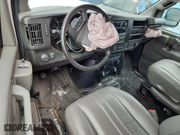 2023 Chevrolet Express Cargo with VIN 1GCWGAFP8P1113635, listed as a Copart auction lot 62947825 with 37,544 mi miles and Salvage title. Bid and sale history available at DreamBid. Image 8.