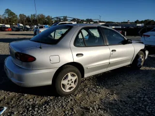 2002 Chevrolet Cavalier with VIN 1G1JC524427111341, listed as a Copart auction lot 81361544 with 140,325 mi miles and Salvage Title. Bid and sale history available at carsss.com. Image 3.
