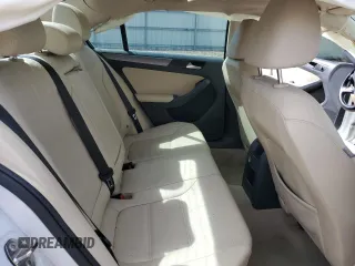 2015 Volkswagen Jetta Sedan 2.0L TDI SEL with VIN 3VWLA7AJ0FM336230, listed as a Copart auction lot 47845565 with 259,815 mi miles and Clean Title. Bid and sale history available at carsss.com. Image 10.