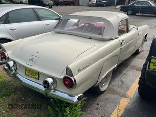 1955 Ford Thunderbird с VIN P5FH196050, выставлен на аукционе Copart как лот 57207065 с пробегом 79 924 миль миль и Чистый • Clean title. История ставок и продаж доступна на DreamBid. Изображение 4.