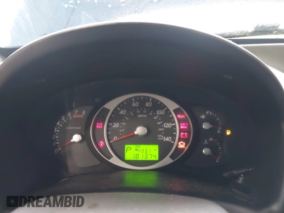 2007 Hyundai Tucson SE with VIN KM8JN72D77U671520, listed as a IAAI auction lot 41255727 with 181,374 mi miles and . Bid and sale history available at DreamBid. Image 7.