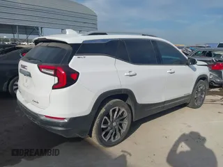 2022 GMC Terrain SLT with VIN 3GKALPEV0NL224814, listed as a IAAI auction lot 41696599 with 65,930 mi miles. Bid and sale history available at carsss.com. Image 4.