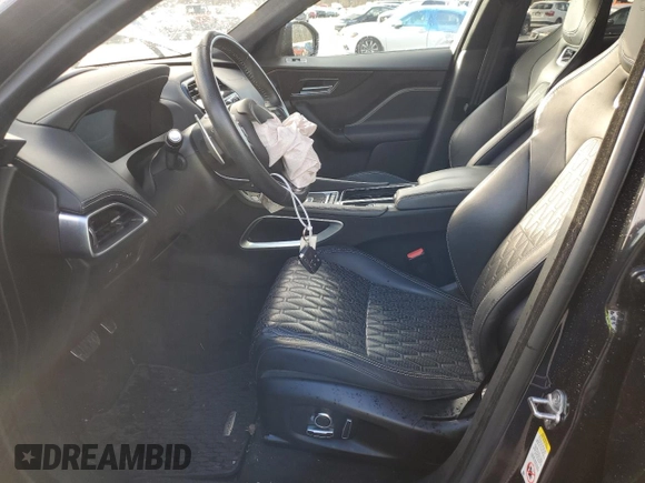 2019 Jaguar F-Pace SVR with VIN SADCZ2EEXKA606569, listed as a Copart auction lot 81816513 with 33,532 mi miles and . Bid and sale history available at DreamBid. Image 7.