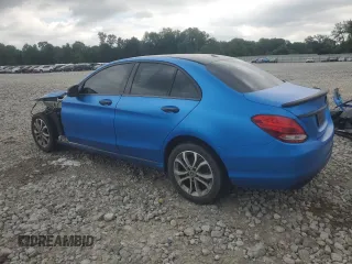 2016 Mercedes-Benz C 300 Luxury z VIN 55SWF4KBXGU105525, wystawiony jako Copart lot #62748765 z przebiegiem 108 688 mil mil oraz Szkoda całkowita • Salvage title. Historia ofert i sprzedaży dostępna na DreamBid. Obrazek 2.