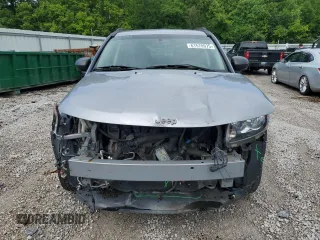 2017 Jeep Compass Sport with VIN 1C4NJCBAXHD166993, listed as a Copart auction lot 61578975 with 95,787 mi miles and Salvage title. Bid and sale history available at DreamBid. Image 5.