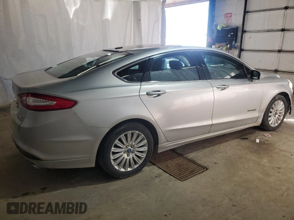 2013 Ford Fusion SE Hybrid with VIN 3FA6P0LU6DR193755, listed as a Copart auction lot 48510635 with 165,795 mi miles and Salvage Title. Bid and sale history available at DreamBid. Image 3.