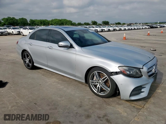 2017 Mercedes-Benz E 300 Luxury with VIN WDDZF4KB5HA255220, listed as a Copart auction lot 55328075 with 164,029 mi miles and Clean Title. Bid and sale history available at DreamBid. Image 4.