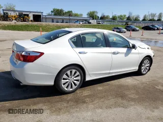 2013 Honda Accord Touring with VIN 1HGCR3F98DA032772, listed as a Copart auction lot 53955005 with 133,280 mi miles and Salvage title. Bid and sale history available at DreamBid. Image 3.