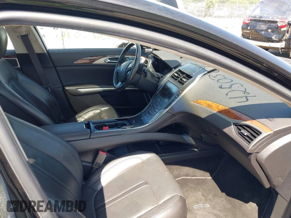 2013 Lincoln MKZ with VIN 3LN6L2J99DR817219, listed as a IAAI auction lot 42503896 with 98,757 mi miles and . Bid and sale history available at DreamBid. Image 5.