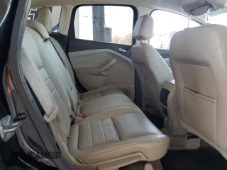 2015 Ford C-Max SEL z VIN 1FADP5CU5FL121838, wystawiony jako Copart lot #57617495 z przebiegiem 129 538 mil mil oraz Szkoda całkowita • Salvage title. Historia ofert i sprzedaży dostępna na DreamBid. Obrazek 10.