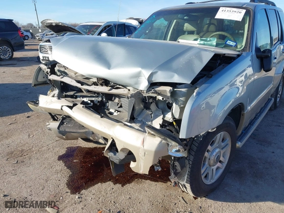 2005 Mercury Mountaineer Convenience with VIN 4M2DU66W15UJ08917, listed as a IAAI auction lot 41353920 with 80,362 mi miles. Bid and sale history available at carsss.com. Image 6.