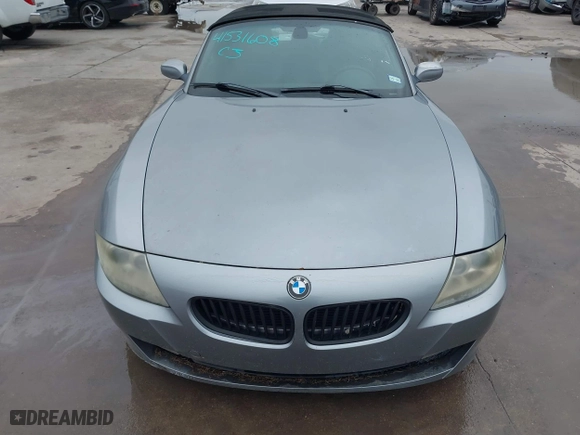 2006 BMW Z4 3.0si with VIN 4USBU53546LX01739, listed as a IAAI auction lot 41531608 with 79,376 mi miles. Bid and sale history available at carsss.com. Image 6.