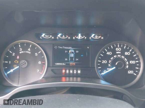 2018 Ford F-150 XL z VIN 1FTEX1C58JKF59560, wystawiony jako IAAI lot #41588032 z przebiegiem 138 858 mil mil oraz . Historia ofert i sprzedaży dostępna na DreamBid. Obrazek 7.