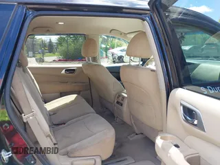 2014 Nissan Pathfinder Platinum with VIN 5N1AR2MN0EC611577, listed as a IAAI auction lot 42336426 with 140,019 mi miles and . Bid and sale history available at DreamBid. Image 8.