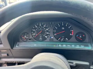 1988 BMW M3 z VIN WBSAK0302J2195088, wystawiony jako Copart lot #59734375 z przebiegiem 194 450 mil mil oraz Tytuł czysty. Historia ofert i sprzedaży dostępna na DreamBid. Obrazek 8.