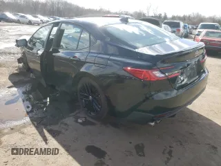 2025 Toyota Camry LE с VIN 4T1DBADK5SU002377, выставлен на аукционе Copart как лот 50020925 с пробегом Не указан миль и Списание • Salvage title. История ставок и продаж доступна на DreamBid. Изображение 2.