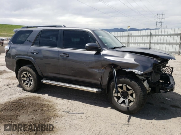 2019 Toyota 4Runner SR5 с VIN JTEBU5JRXK5618760, выставлен на аукционе Copart как лот 56077165 с пробегом 97 399 миль миль и Списание • Salvage title. История ставок и продаж доступна на DreamBid. Изображение 4.