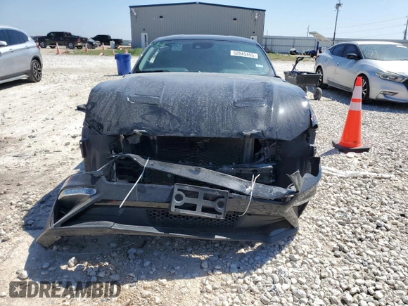 2021 Ford Mustang GT z VIN 1FA6P8CF5M5148745, wystawiony jako Copart lot #52045455 z przebiegiem 41 151 mil mil oraz Szkody całkowita. Historia ofert i sprzedaży dostępna na DreamBid. Obrazek 5.