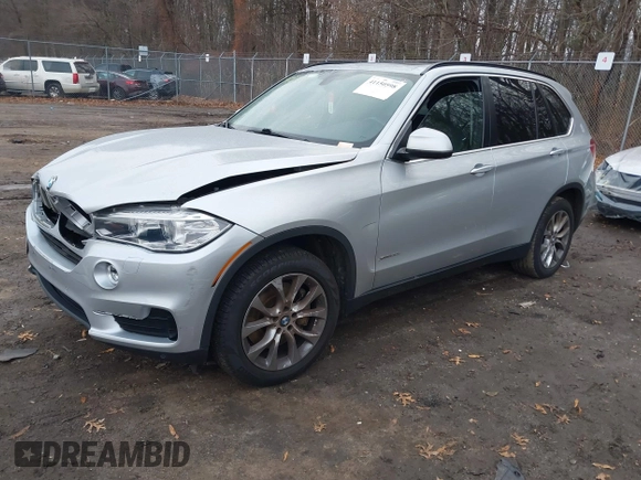 2016 BMW X5 xDrive50i with VIN 5UXKR6C53G0J83329, listed as a IAAI auction lot 41150598 with 81,136 mi miles. Bid and sale history available at carsss.com. Image 17.