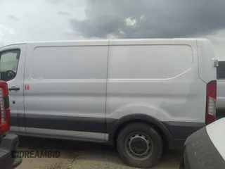 2017 Ford Transit z VIN 1FTYE1YM6HKA76808, wystawiony jako IAAI lot #42223012 z przebiegiem 251 855 mil mil oraz . Historia ofert i sprzedaży dostępna na DreamBid. Obrazek 14.