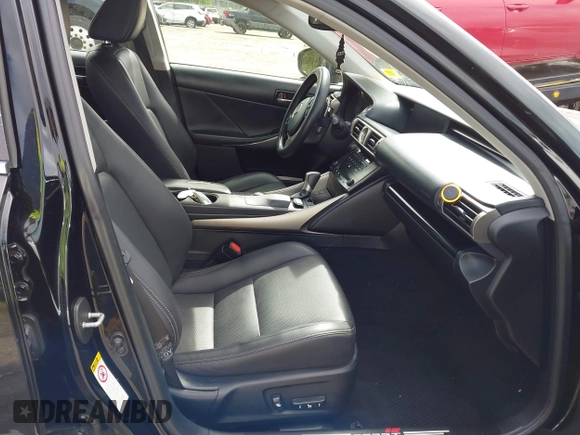 2014 Lexus IS 250 with VIN JTHBF1D26E5018164, listed as a IAAI auction lot 42373336 with 117,845 mi miles and . Bid and sale history available at DreamBid. Image 5.